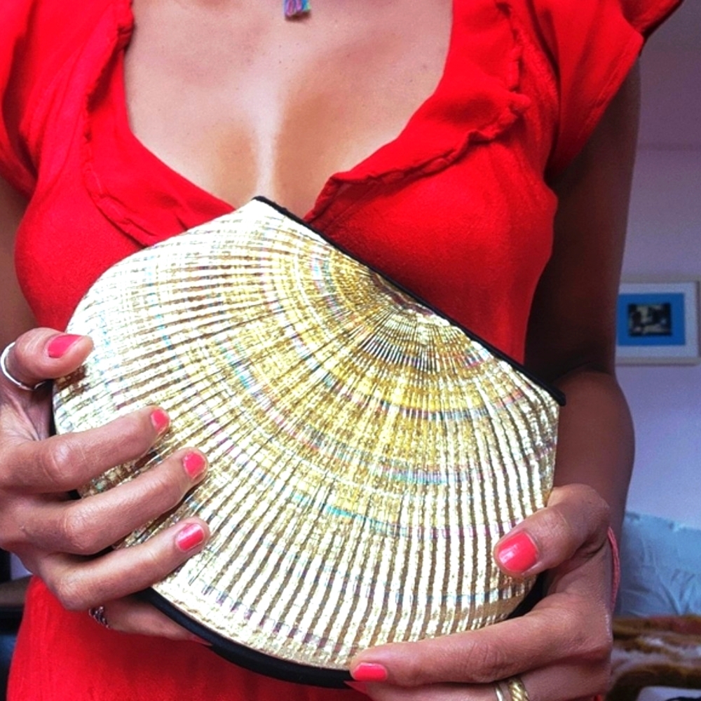 Vintage Walborg Hong Kong Gold Shell Clutch Evening Bag | Convertible Crossbody